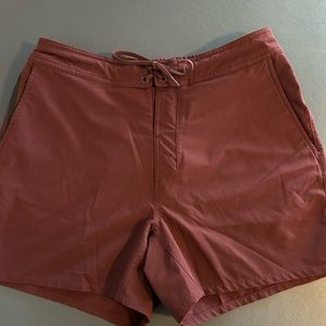 Men’s Ten Thousand shorts. Worn twice, excellent condition!
